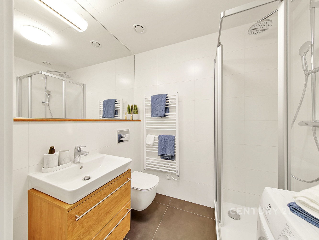Prodej bytu 1+kk 28 m² – fotografie 3