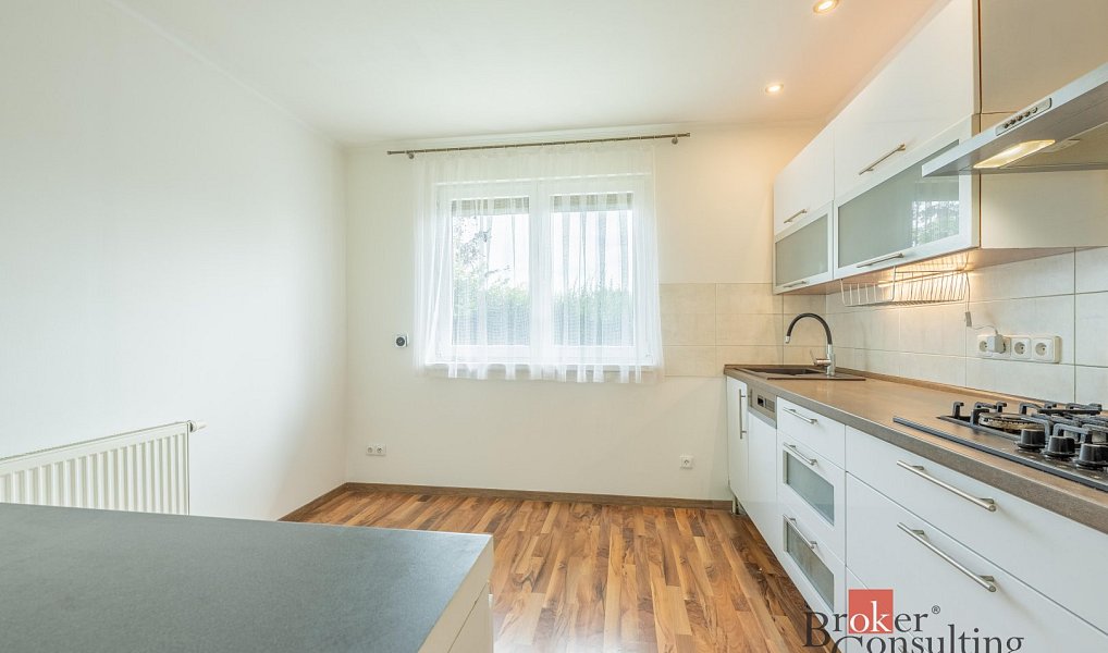 Prodej domu 91 m² s pozemkem 900 m², Tlustice – náhled fotky 34