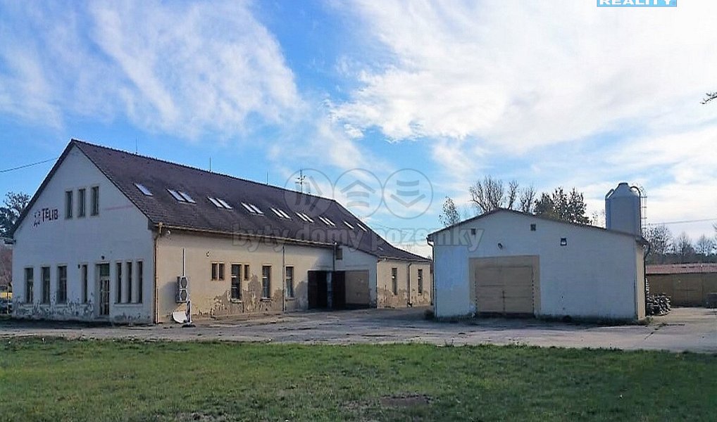 Prodej obchodních prostor 9 209 m², Terezín – fotka 1 z 15