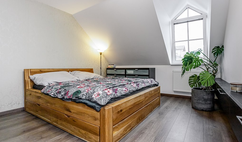 Pronájem domu 107 m² s pozemkem 150 m², Hluboká nad Vltavou – náhled fotky 12