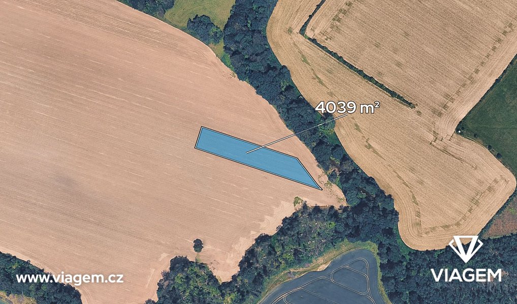 Prodej pole 577 m², Vražné – náhled fotky 2