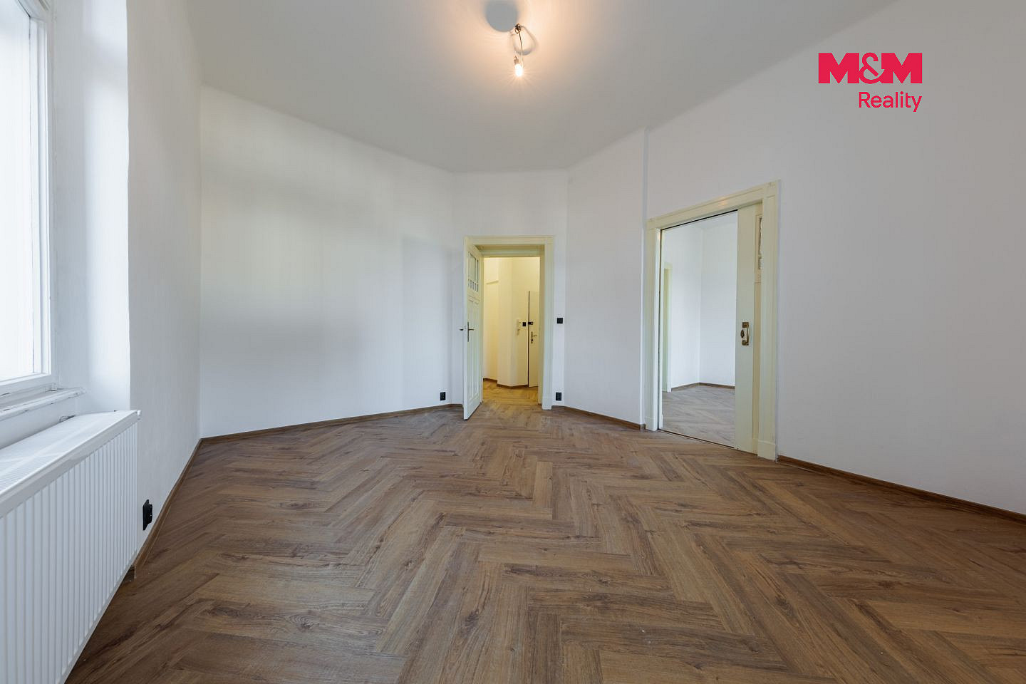 Pronájem bytu 2+1 83 m² – fotografie 3