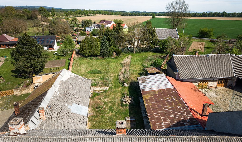 Prodej domu 536 m² s pozemkem 2 011 m², Tršice – náhled fotky 14