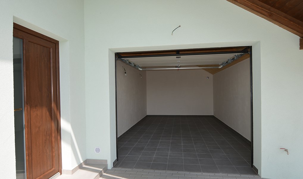 Prodej domu 173 m² s pozemkem 600 m², Hrušov – náhled fotky 24