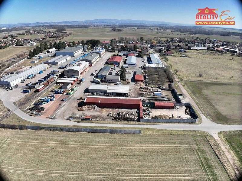 Prodej skladovacích prostor 7 200 m² – fotografie 2