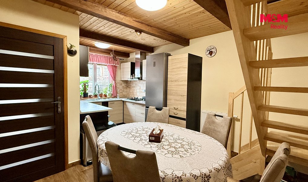 Prodej domu 150 m² s pozemkem 472 m², Znojmo – náhled fotky 4