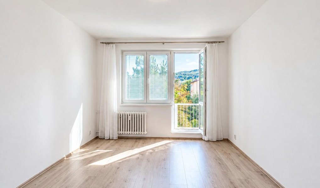 Prodej bytu 2+1 49 m², Beroun – fotka 1 z 20