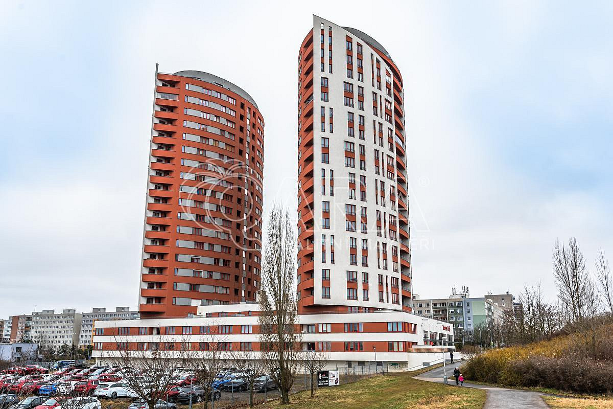 Pronájem bytu 3+kk 90 m² – fotografie 3