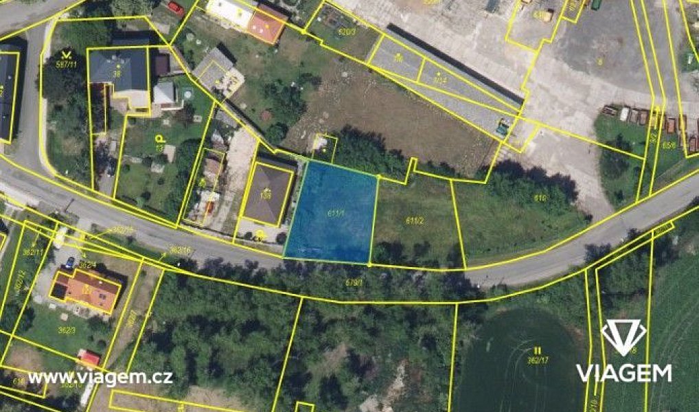 Prodej stavebního pozemku 616 m², Dobrovice – náhled fotky 3