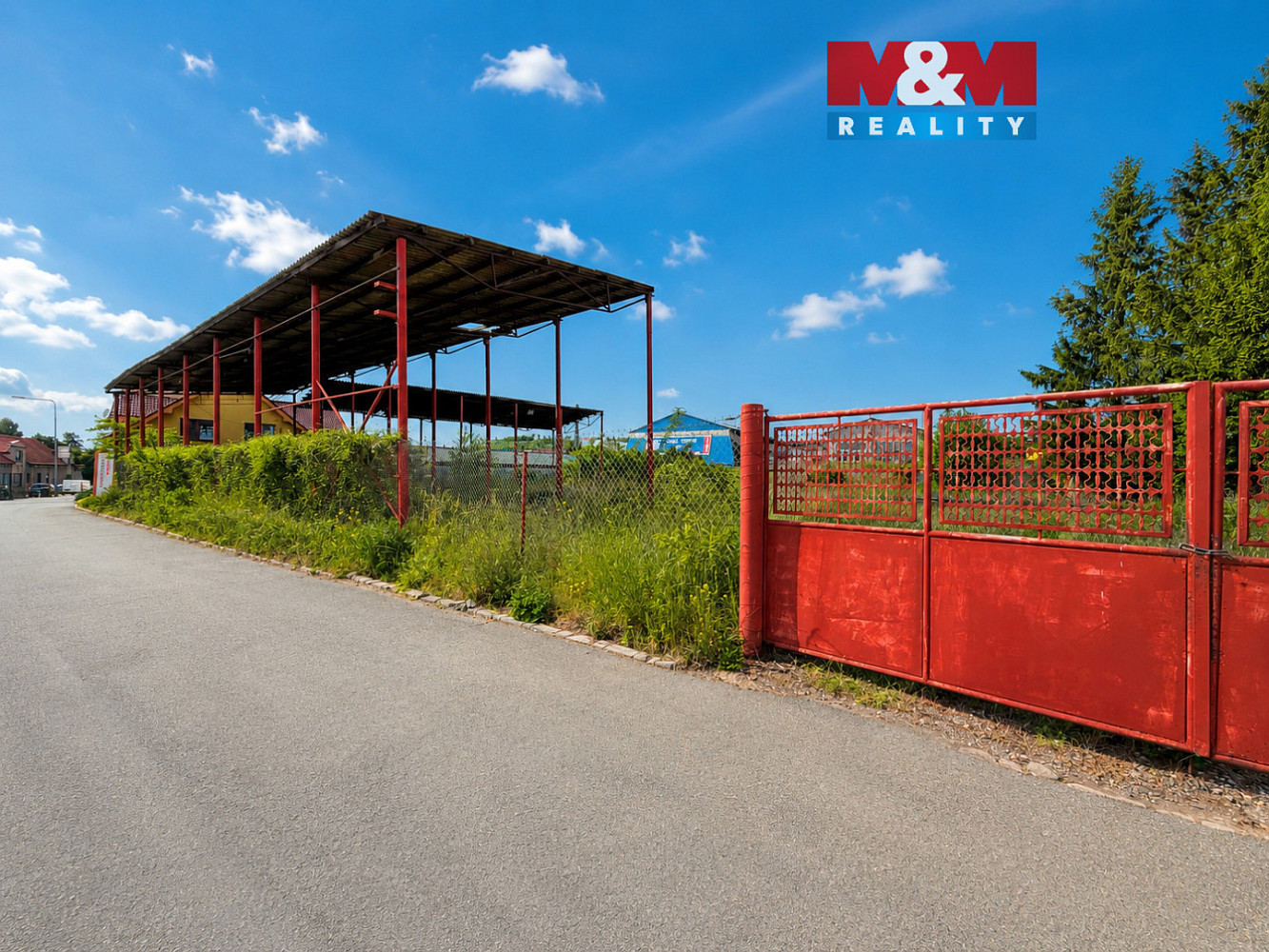 Prodej komerčního pozemku 3 387 m²