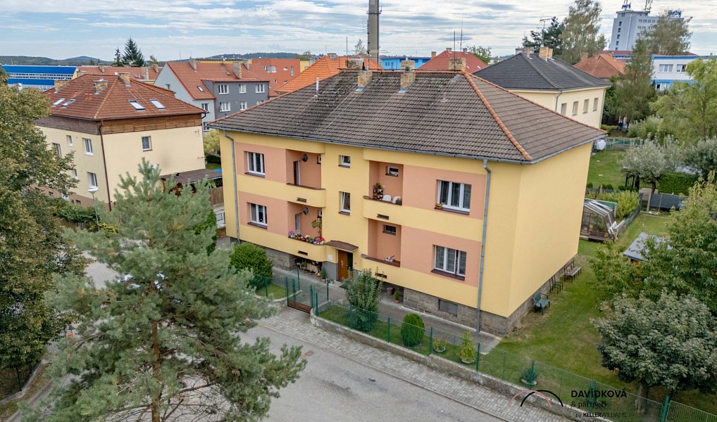 Prodej bytu 2+1 72 m², Velešín – náhled fotky 35