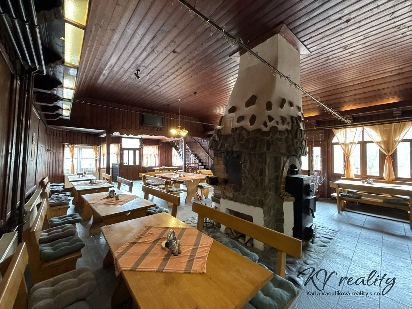 Prodej domu 1 416 m² s pozemkem 1 416 m² – fotografie 3
