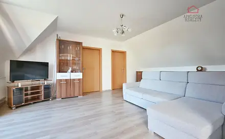 Prodej bytu 3+1 76 m², Průběžná, Nupaky, okres Praha-východ