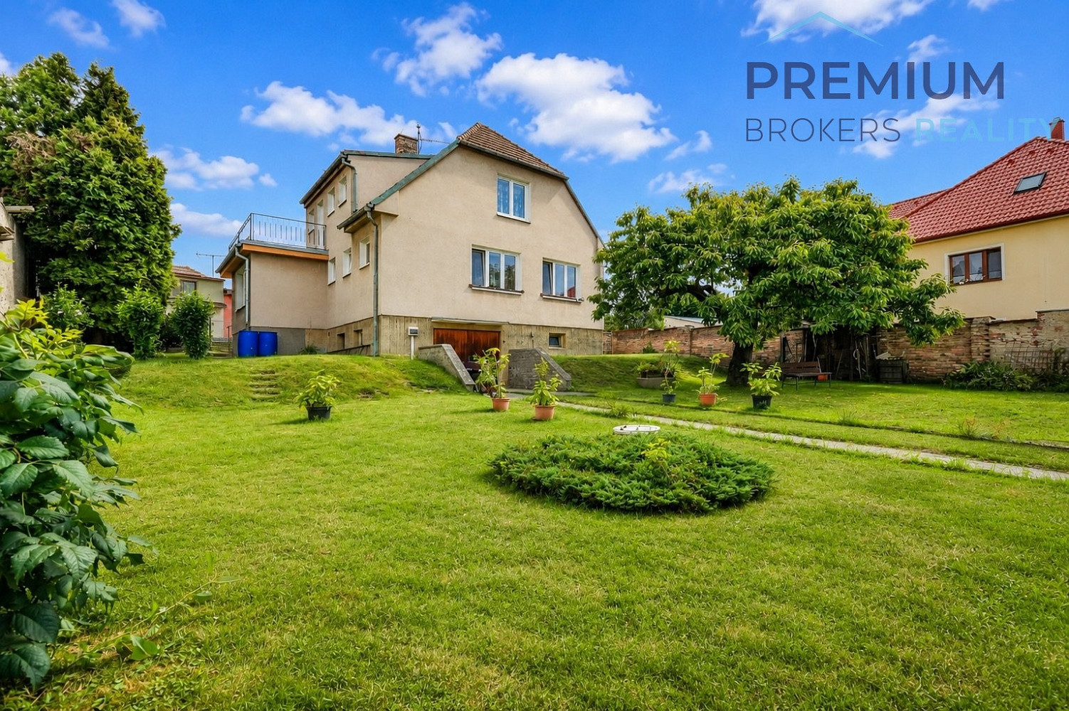 Prodej domu 155 m² s pozemkem 834 m²