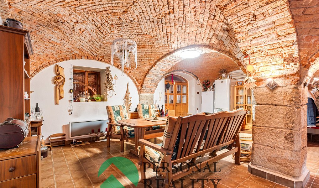 Prodej domu 380 m² s pozemkem 3 118 m², Cvikov – náhled fotky 15