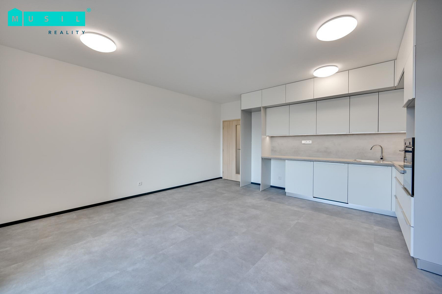Pronájem bytu 2+kk 62 m² – fotografie 4