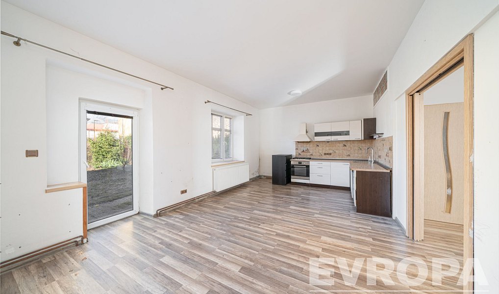 Prodej domu 495 m² s pozemkem 528 m², Vrchlabí – náhled fotky 3