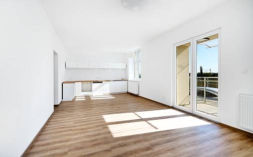 Pronájem bytu 3+kk 119 m², Do Říčan, Praha 9 - Běchovice