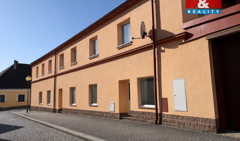 Pronájem obchodních prostor 100 m², Horažďovice – náhled fotky 3