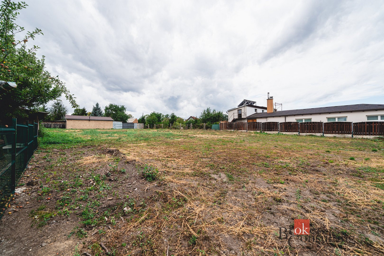 Prodej stavebního pozemku 1 640 m² – fotografie 4