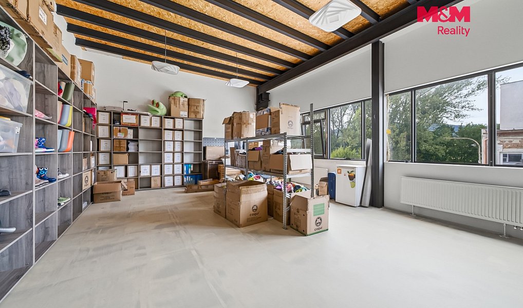 Prodej výrobních prostor 3 673 m², Rapotín – náhled fotky 12