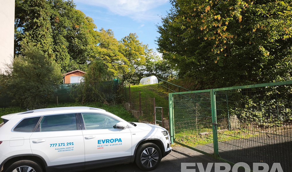 Prodej stavebního pozemku 1 243 m², Děčín – náhled fotky 4