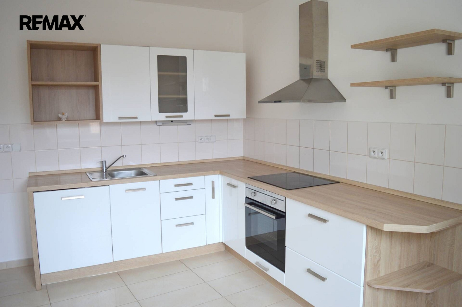 Pronájem bytu 4+1 130 m² – fotografie 5