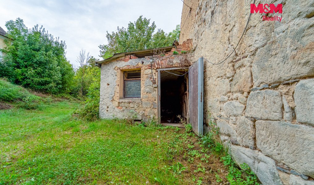 Prodej stavebního pozemku 2 042 m², Třemošná – náhled fotky 16