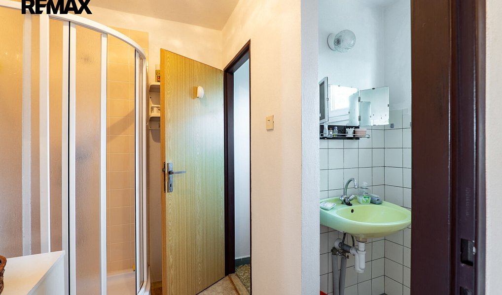 Prodej chaty/chalupy 71 m² s pozemkem 308 m², Černá v Pošumaví – náhled fotky 22