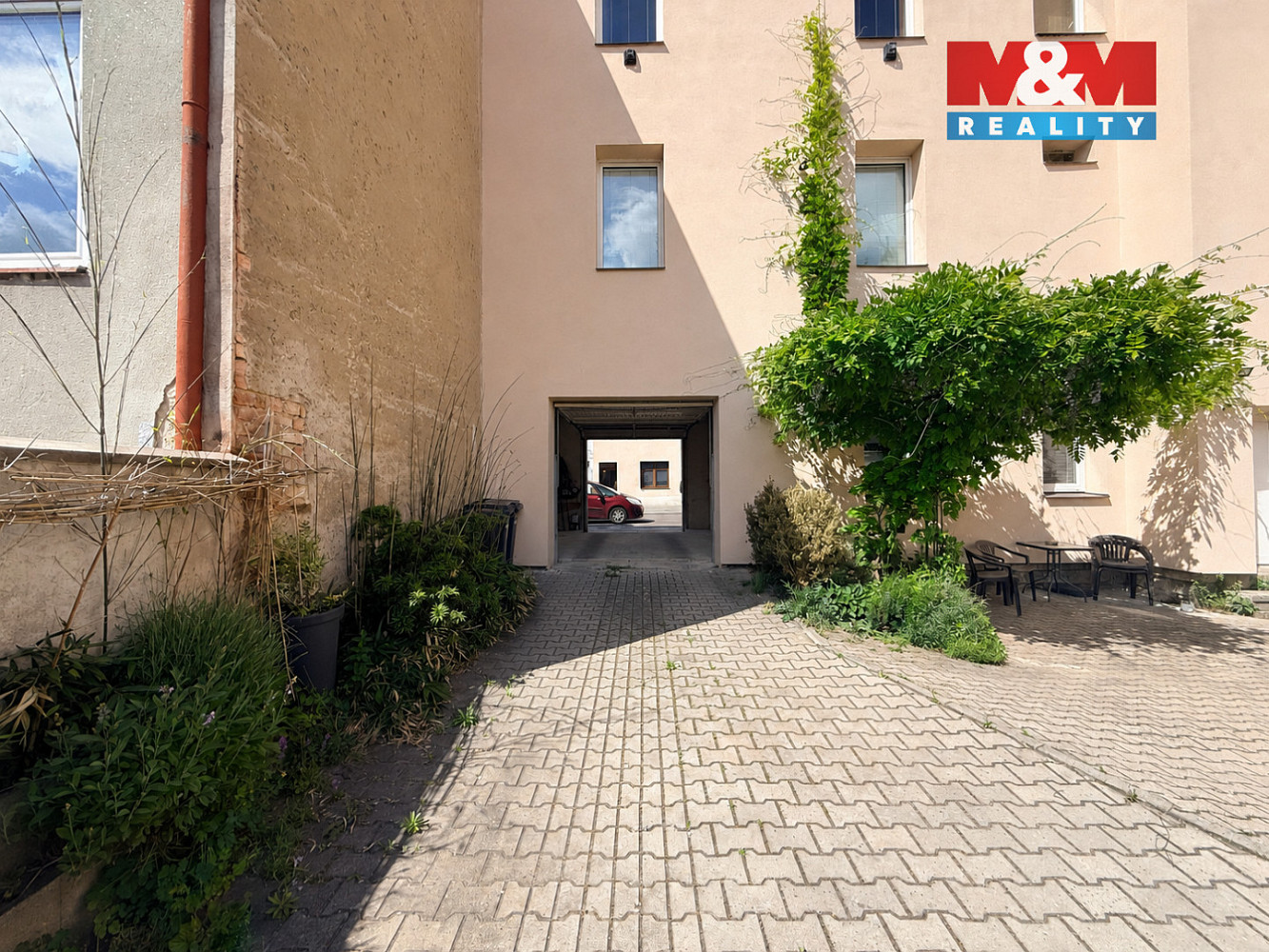 Pronájem parkovacího stání, 16 m2, pardubice, ul. teplého — photo 4