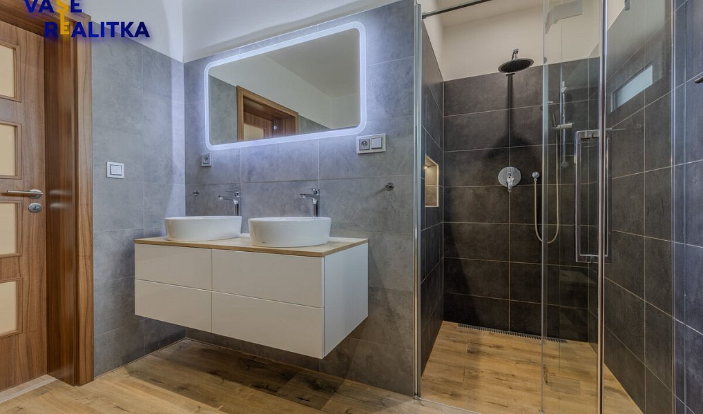 Prodej domu 153 m² s pozemkem 943 m², Pivín – náhled fotky 8