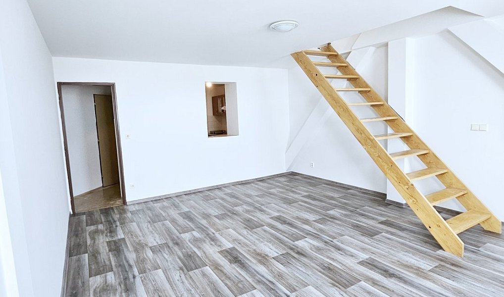 Pronájem bytu 3+1 75 m², Brno – náhled fotky 2