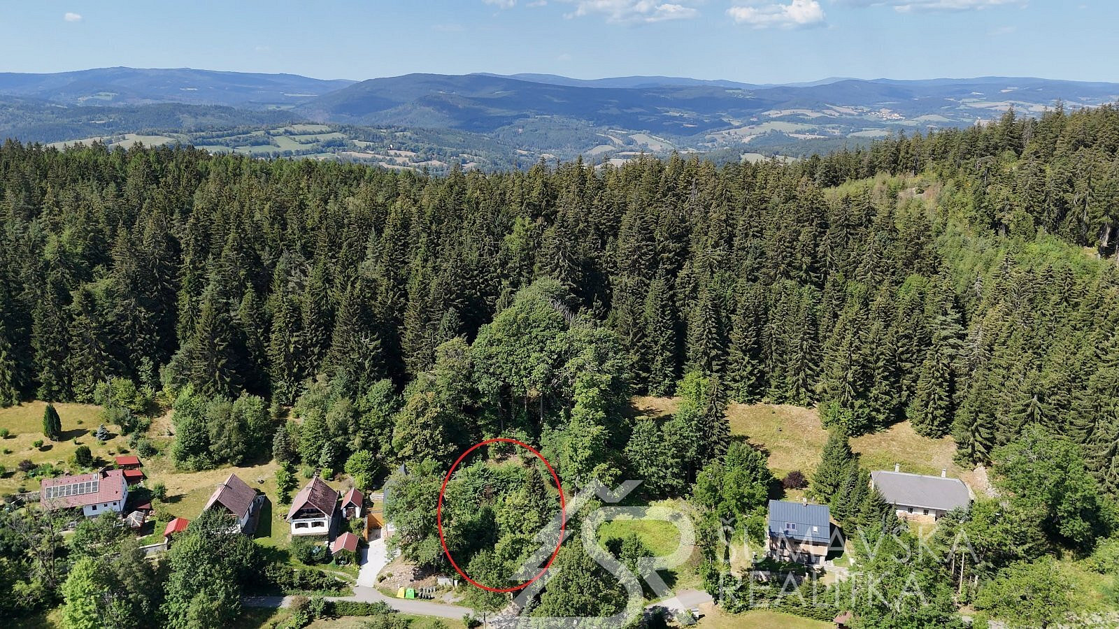 Prodej stavebního pozemku 397 m² – fotografie 2