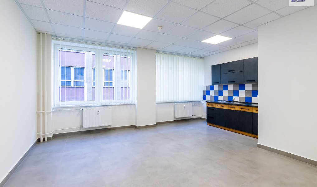 Pronájem kanceláře 160 m², Příbram – náhled fotky 12