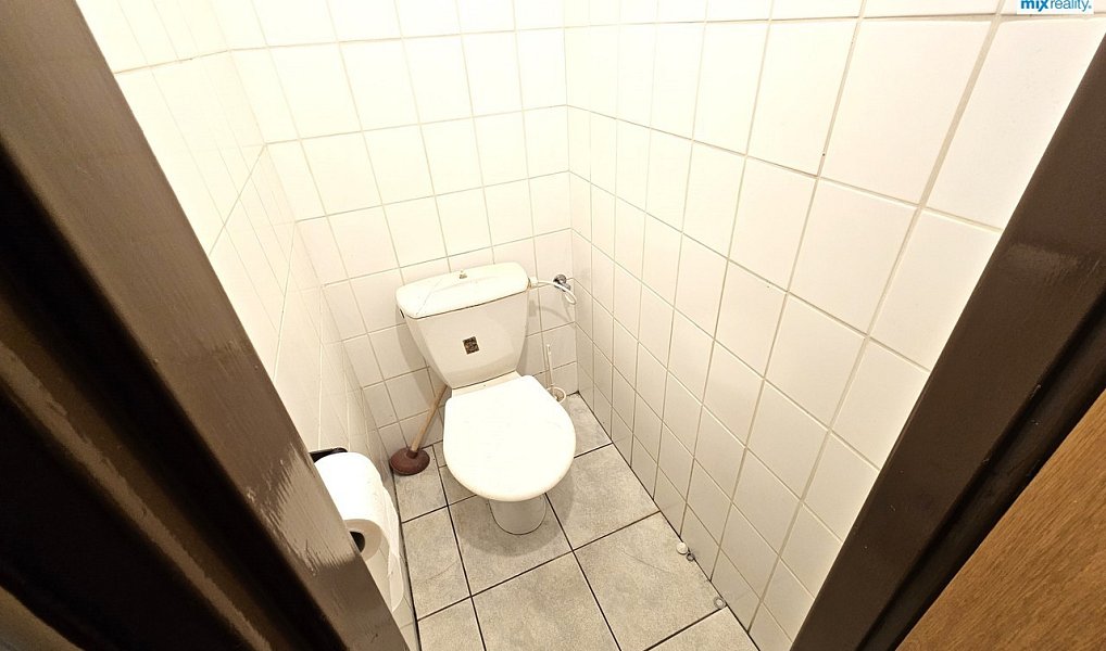 Pronájem kanceláře 58 m², Plzeň – náhled fotky 9