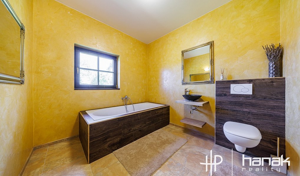 Prodej domu 170 m² s pozemkem 1 384 m², Oborná – náhled fotky 11