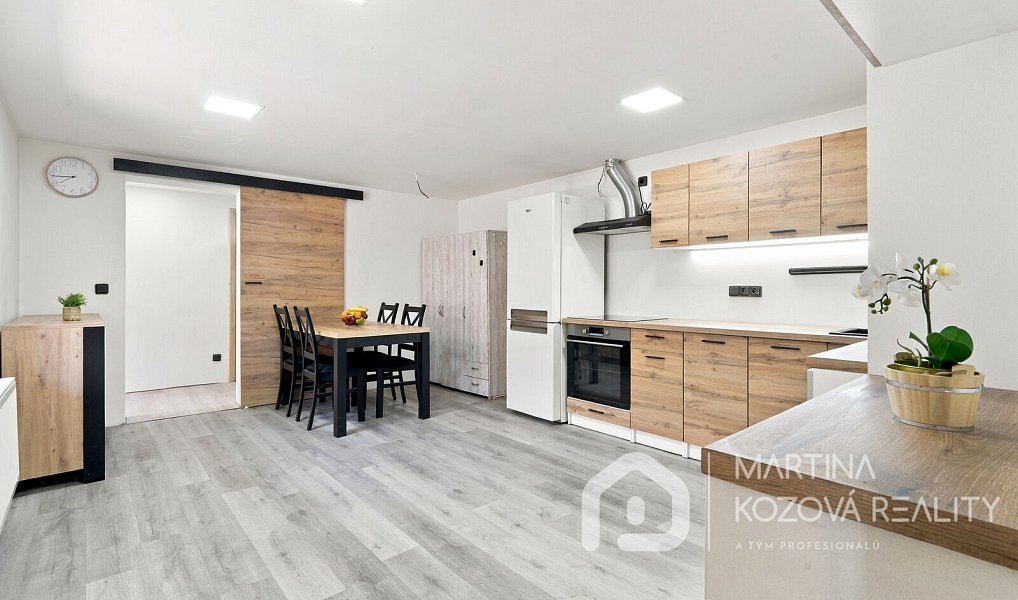 Prodej domu 95 m² s pozemkem 574 m², Kolaje – náhled fotky 5