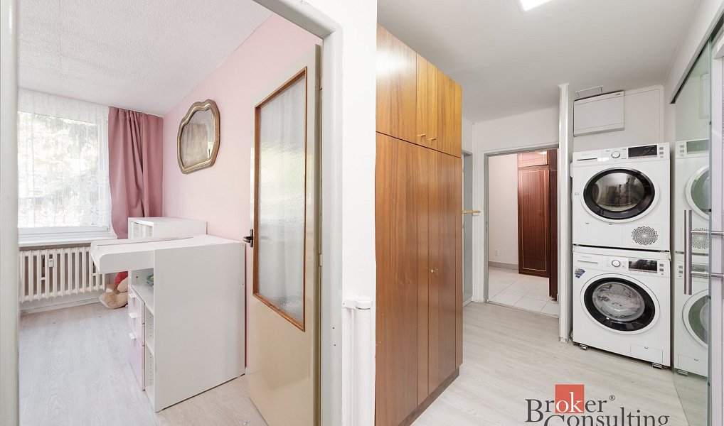Prodej bytu 3+1 74 m², Praha – náhled fotky 8