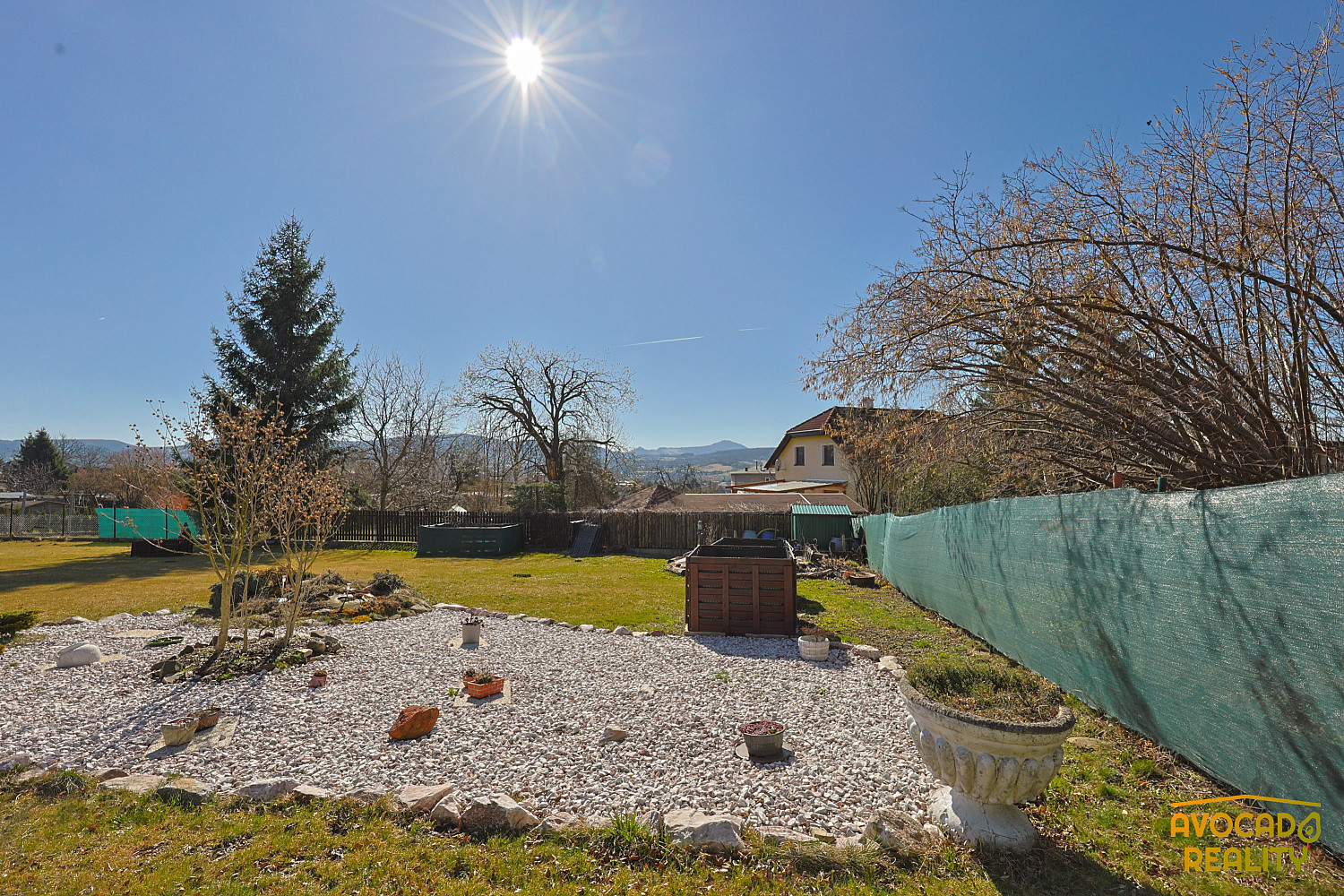 Prodej stavebního pozemku 971 m² – fotografie 5