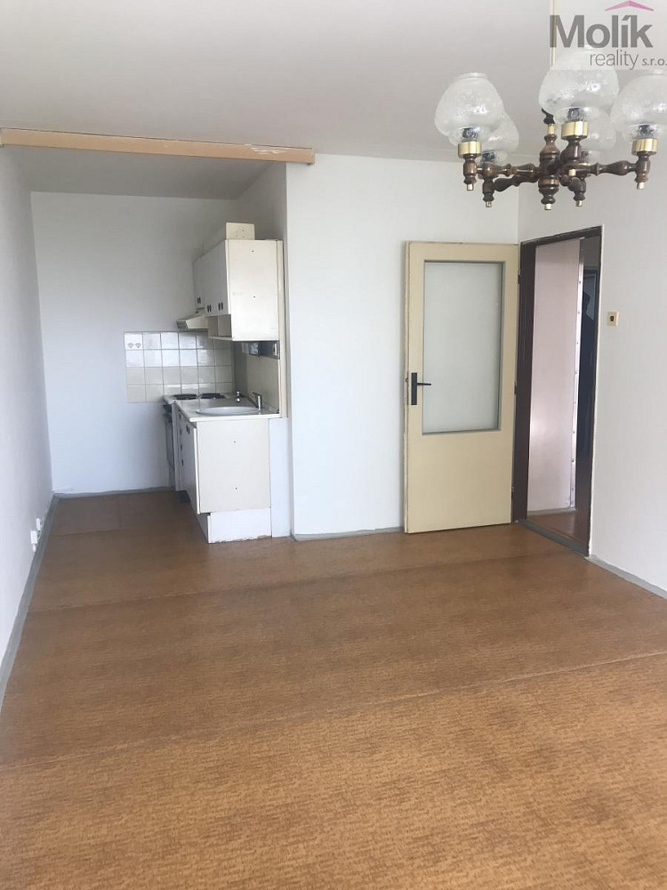 2+kk Apartment in Most, Vtelno - View 2