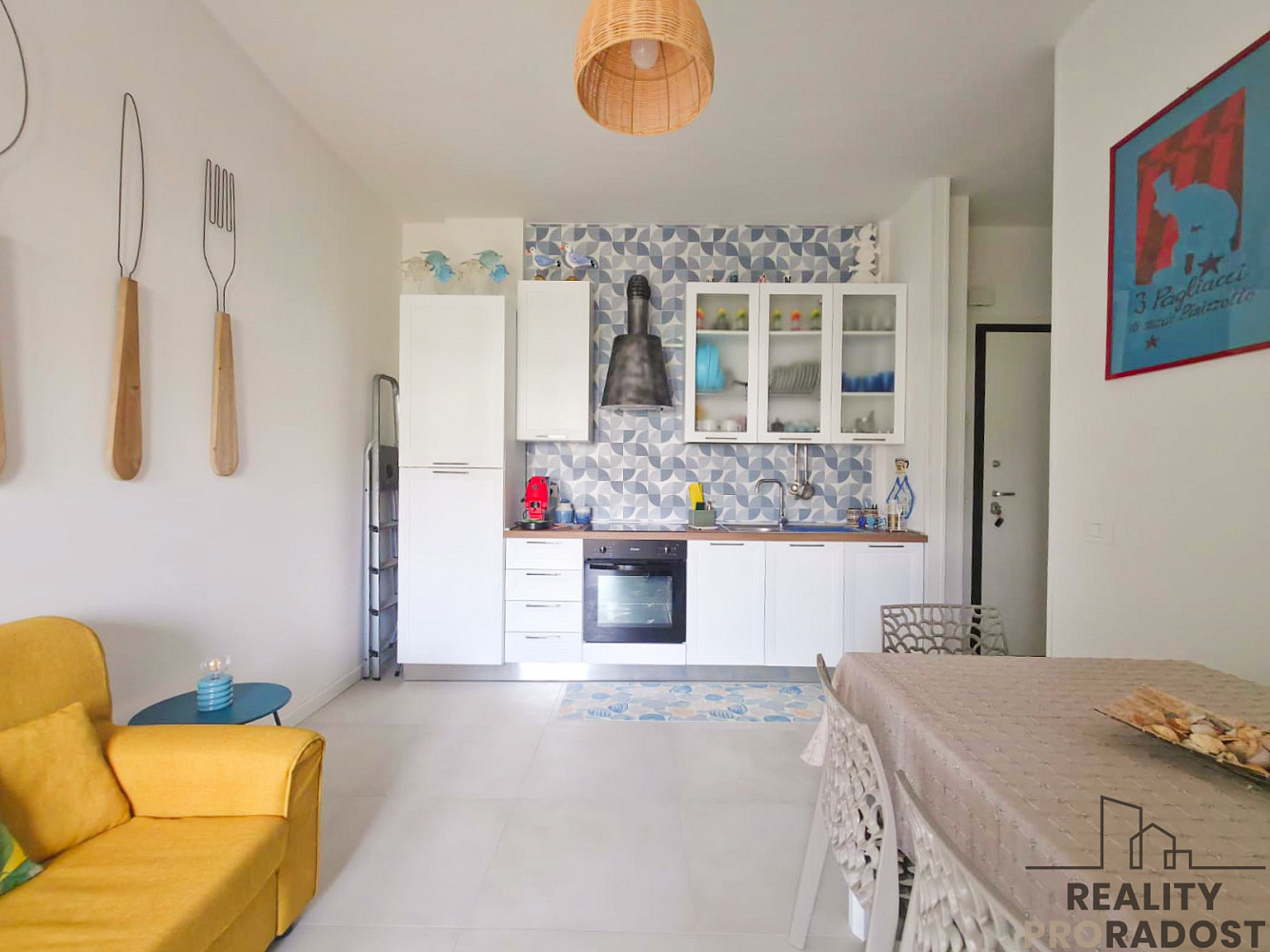 Prodej bytu 3+kk 64 m² — photo 3