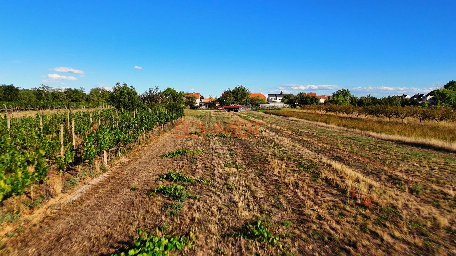 Prodej stavebního pozemku 721 m² – fotografie 5