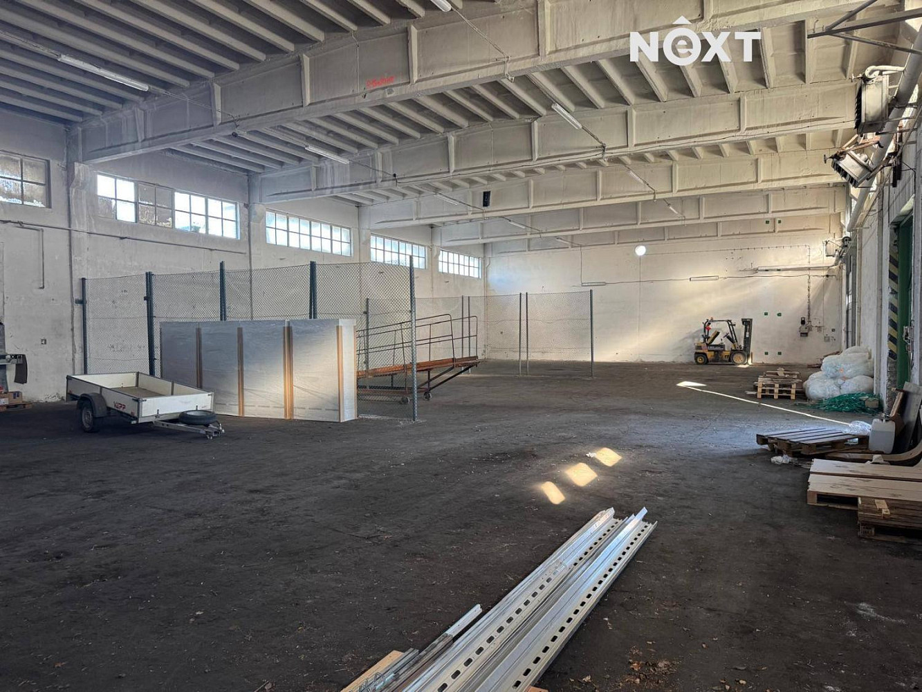 Pronájem skladovacích prostor 1 080 m²