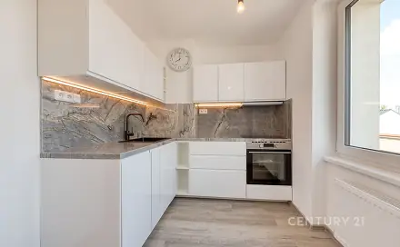 Prodej bytu 2+1 50 m², Raisova, Nymburk