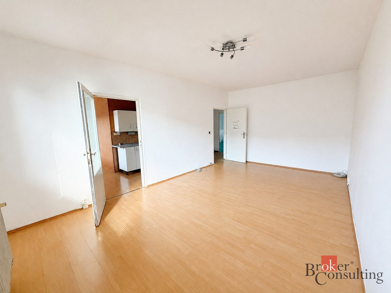 Prodej bytu 2+1 65 m² – fotografie 3