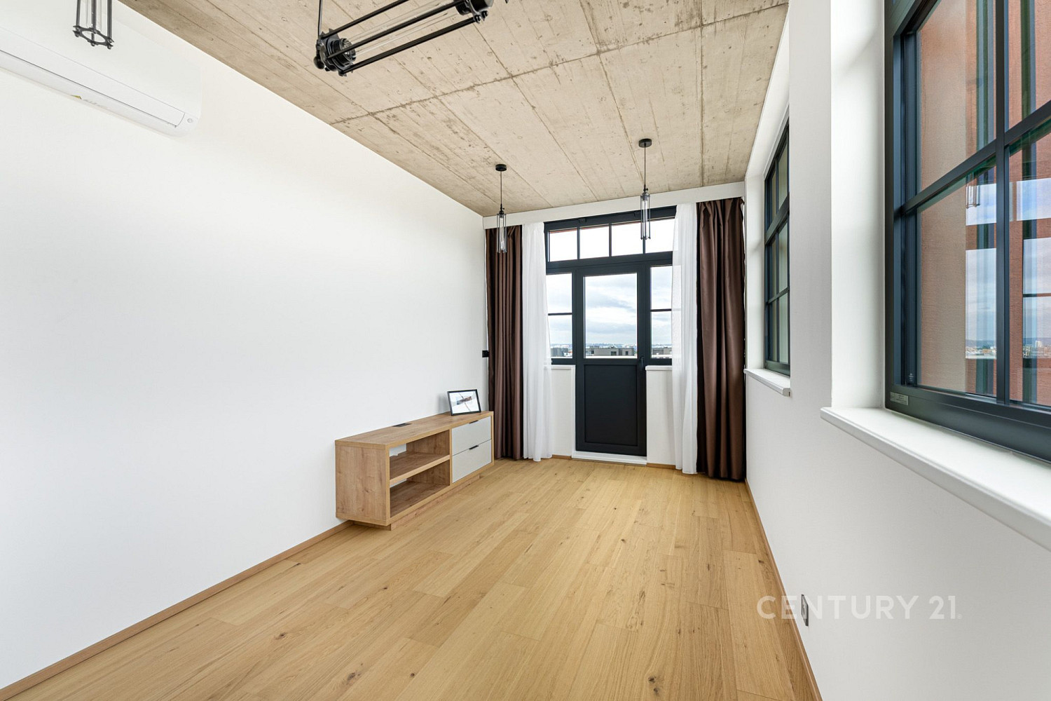 Pronájem bytu 3+kk 64 m² — photo 5