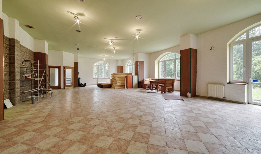 Prodej ubytovacího objektu 899 m², Mariánské Lázně – náhled fotky 51