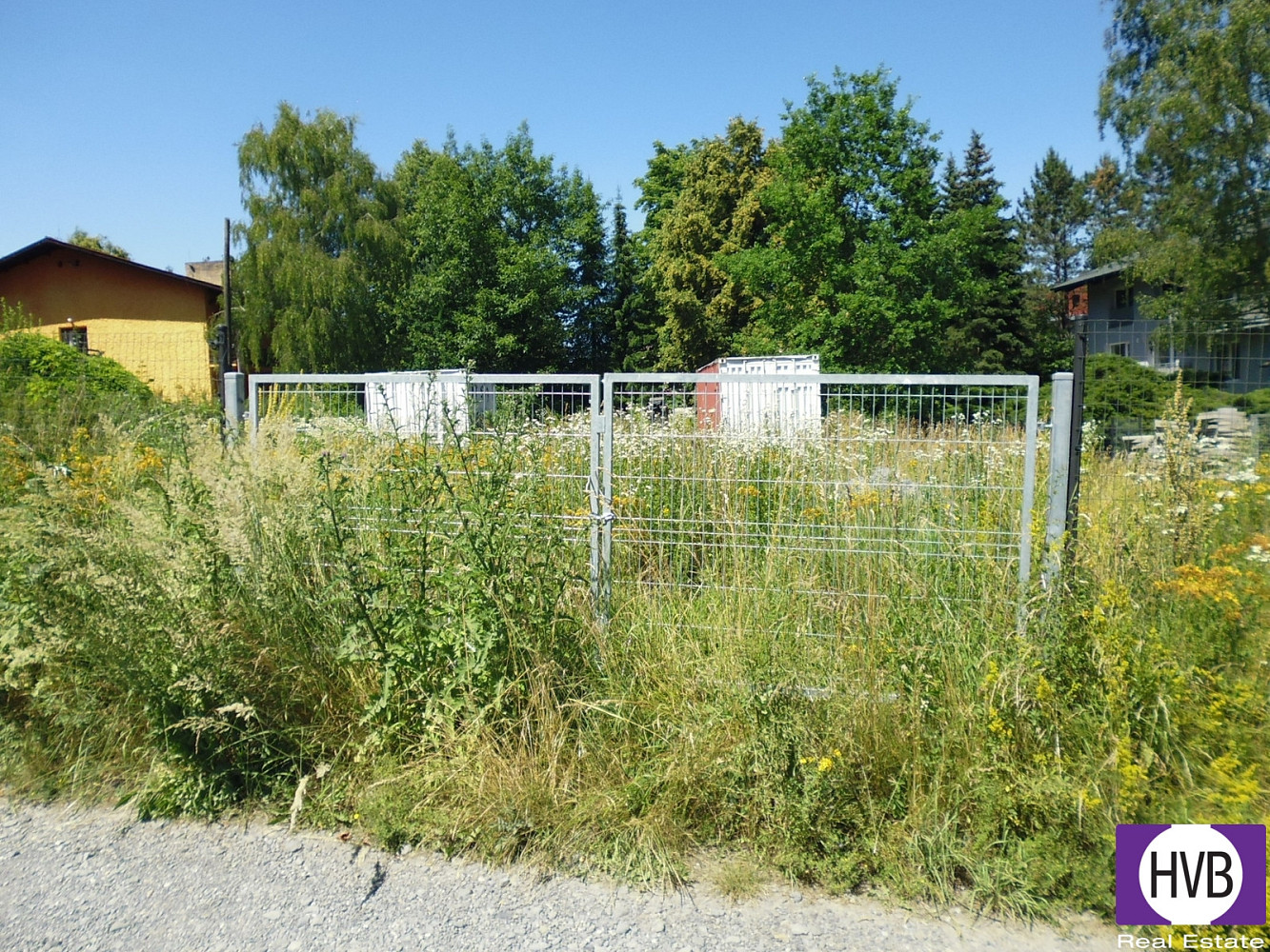 Prodej komerčního pozemku 877 m² – fotografie 5