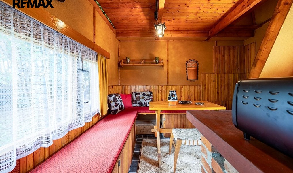 Prodej chaty/chalupy 47 m² s pozemkem 370 m², Mirošovice – náhled fotky 10