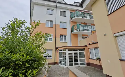 Prodej komerčního objektu (jiného typu) 86 m²